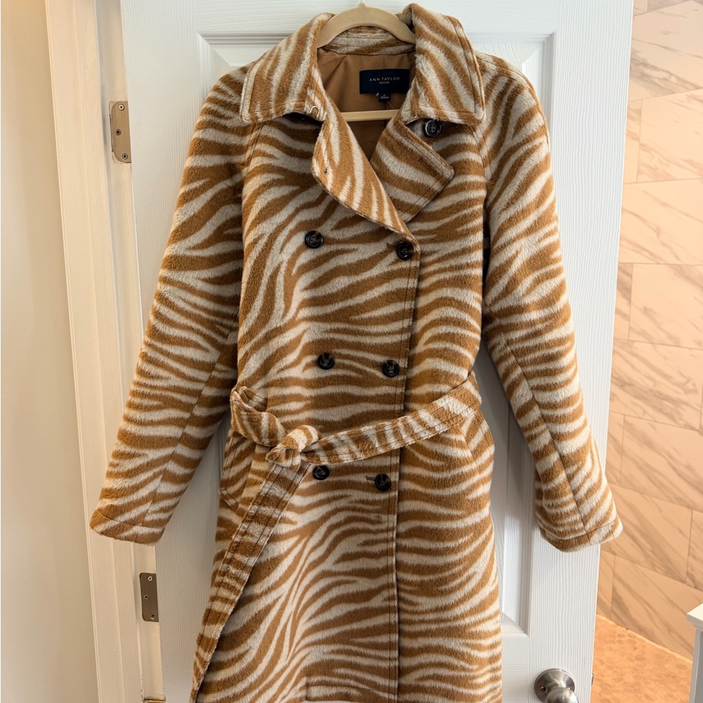 Ann Taylor Tan & White Zebra-Print Double-Breasted Trench Coat